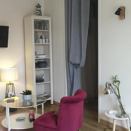 Val Fan Apt Tout Confort Océan Très Cosy Parking Privé Wifi Grande Terrasse Et Véranda à 2 Mn De La Plage 1 Grand Lit Et 1 Canapé Lit Personnes Max 4 *