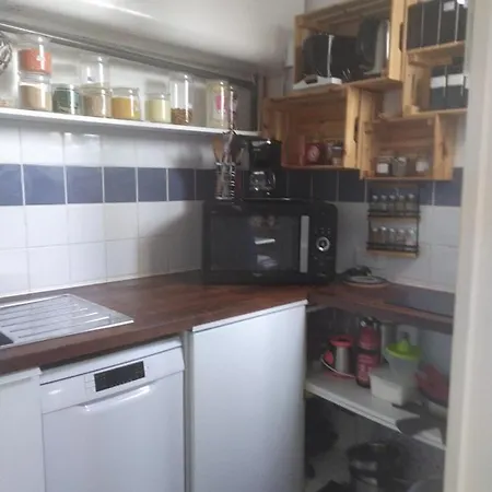 Appartement Val Fan Apt Tout Confort Océan Très Cosy Parking Privé Wifi Grande Terrasse Et Véranda à 2 Mn De La Plage 1 Grand Lit Et 1 Canapé Lit Personnes Max 4 *